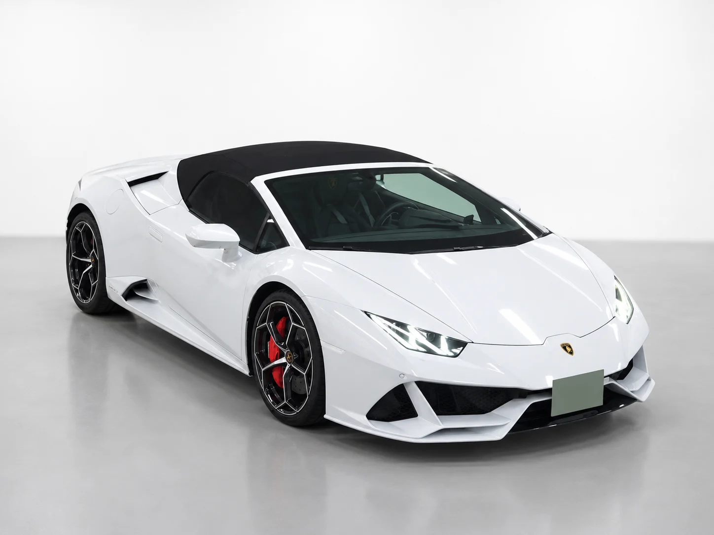 Lamborghini Huracan 2021, auction grade 5