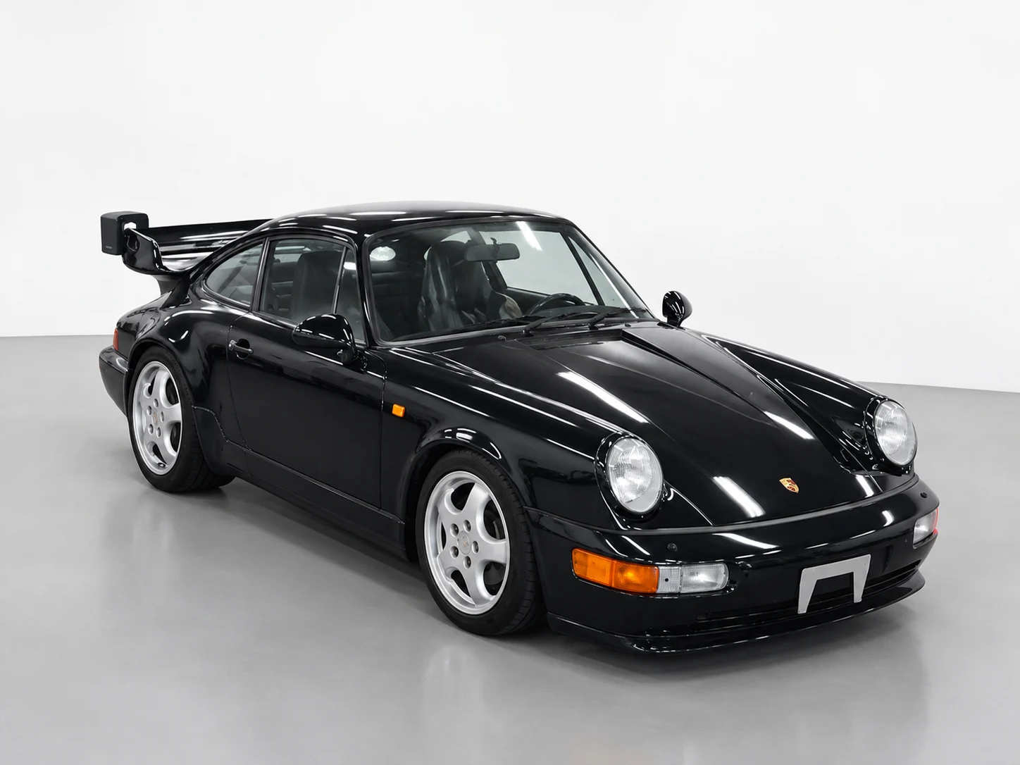 Porsche 911 1994, auction grade 4