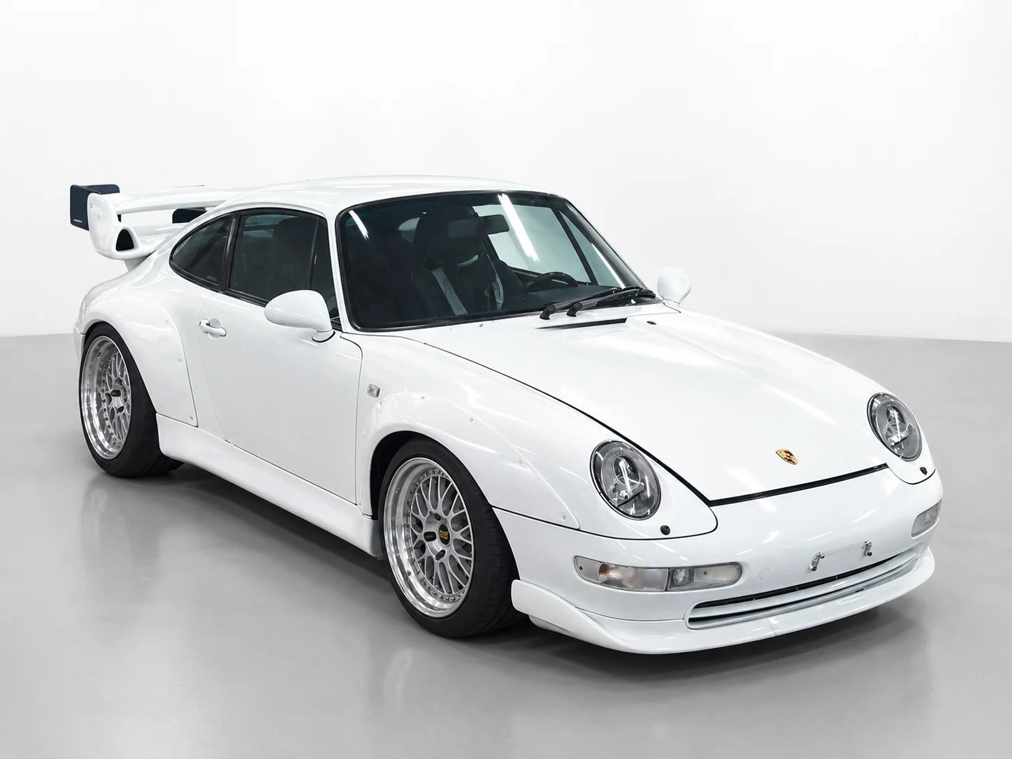 Porsche 911 1995, auction grade 4.5
