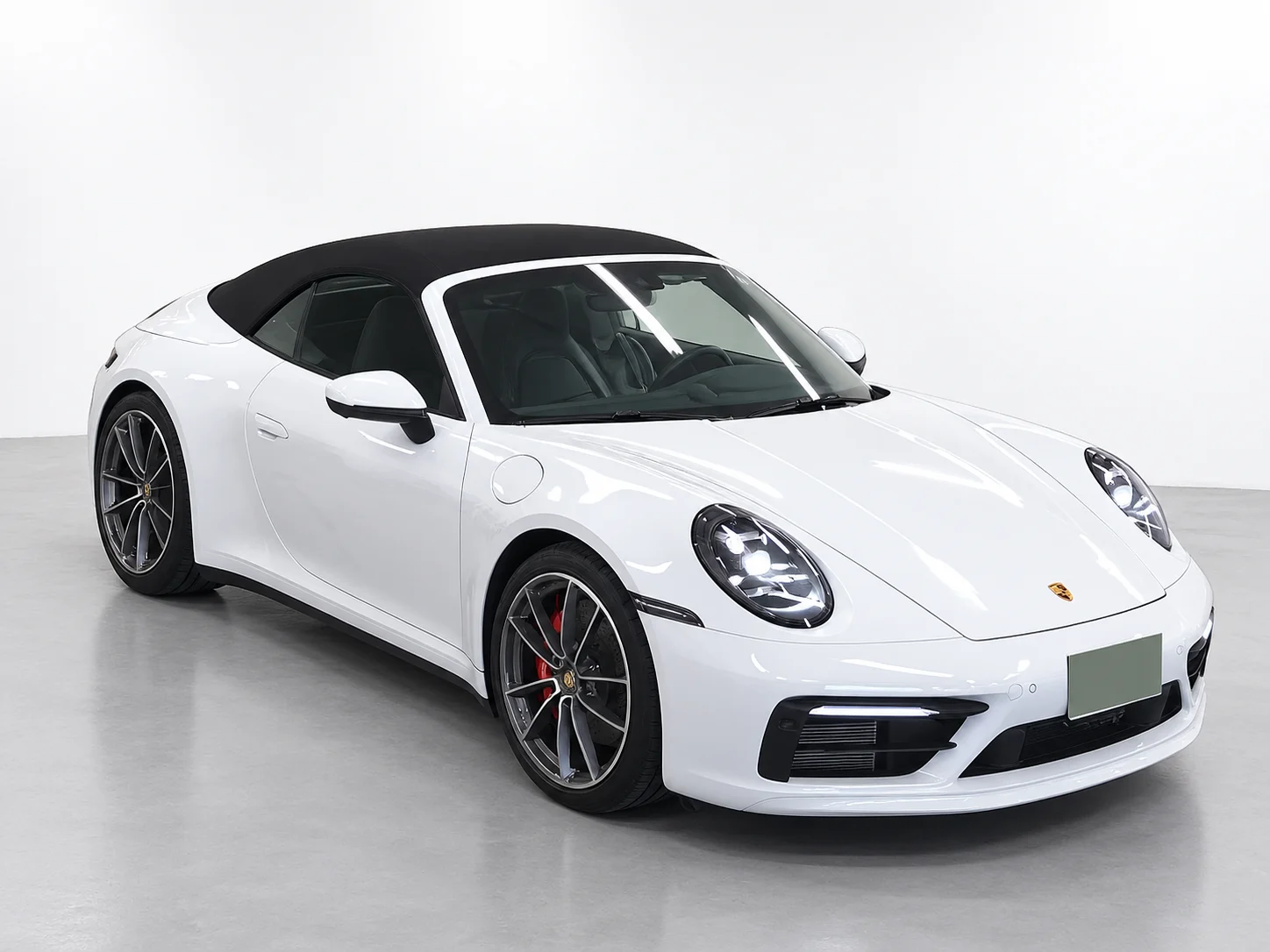 Porsche 911 2021, auction grade 5