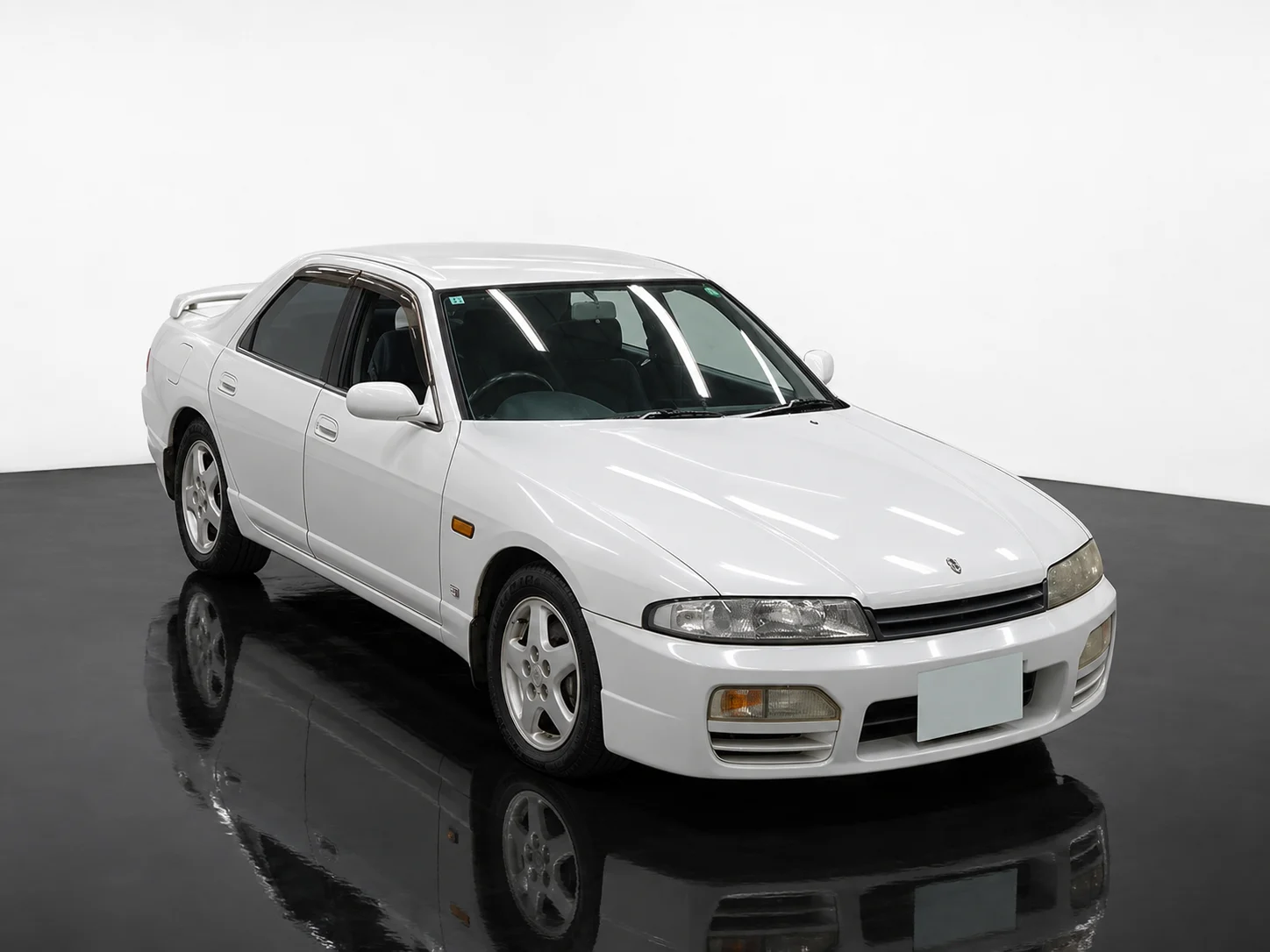 Nissan Skyline 1996, auction grade 4