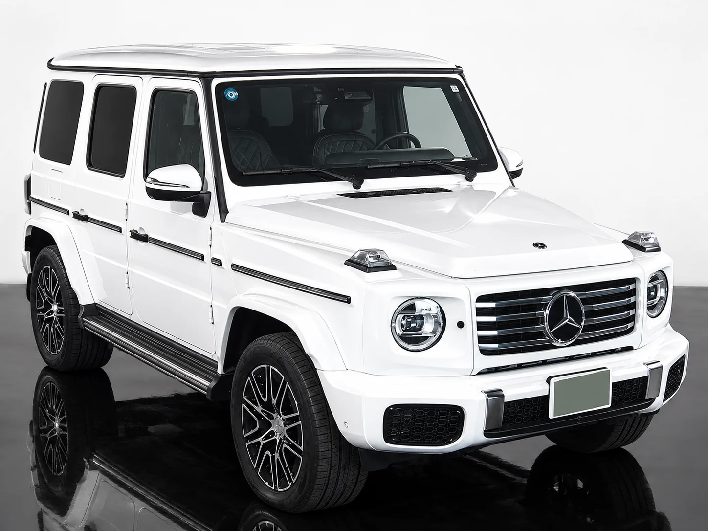 Mercedes-Benz G-Class 2025, auction grade 6