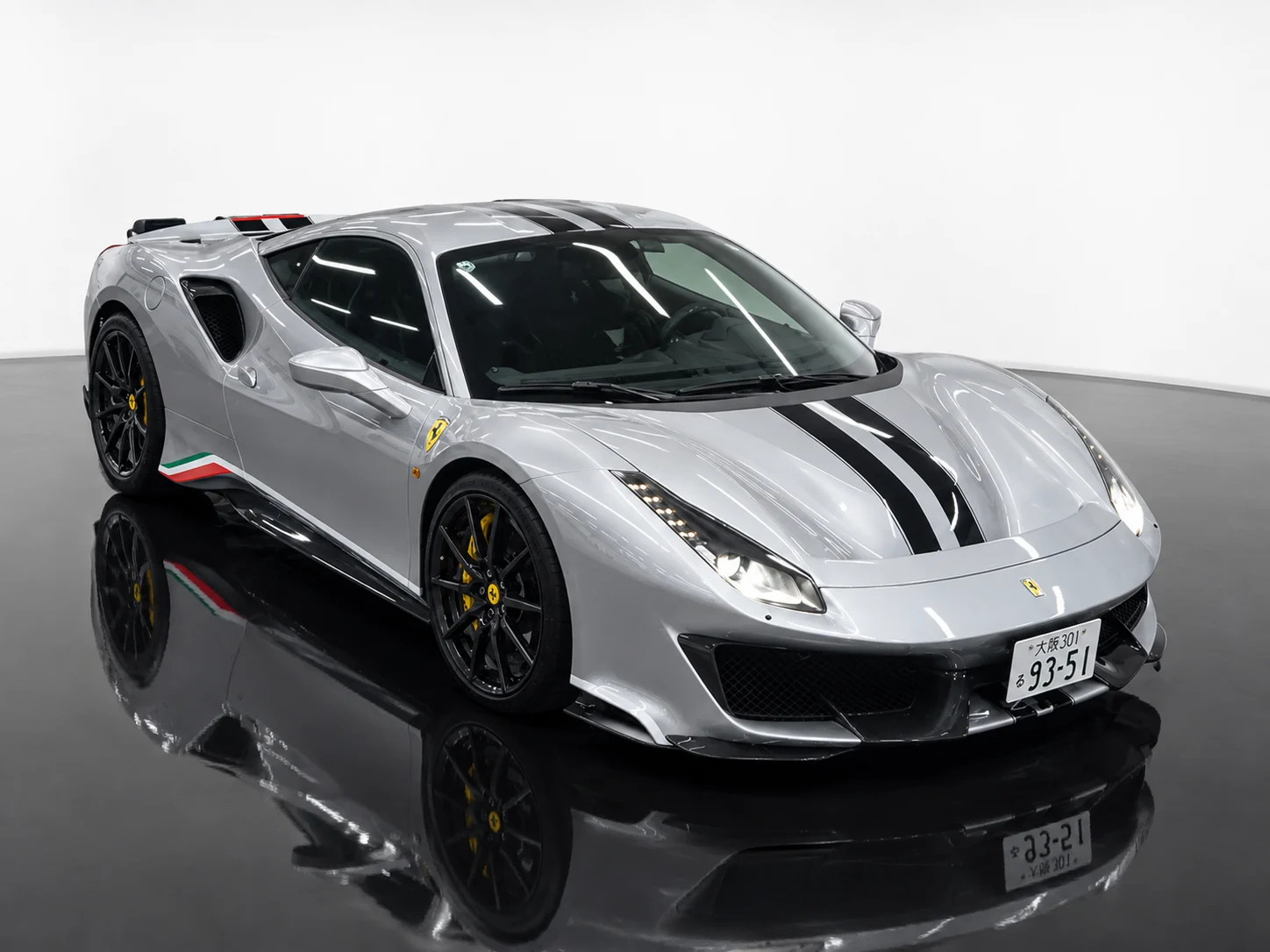 Ferrari 488 Pista 2020, auction grade 5