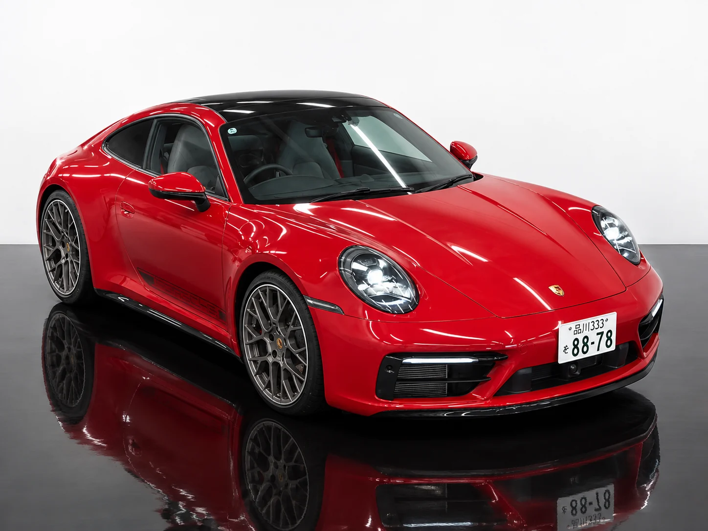 Porsche 911 2024, auction grade 5