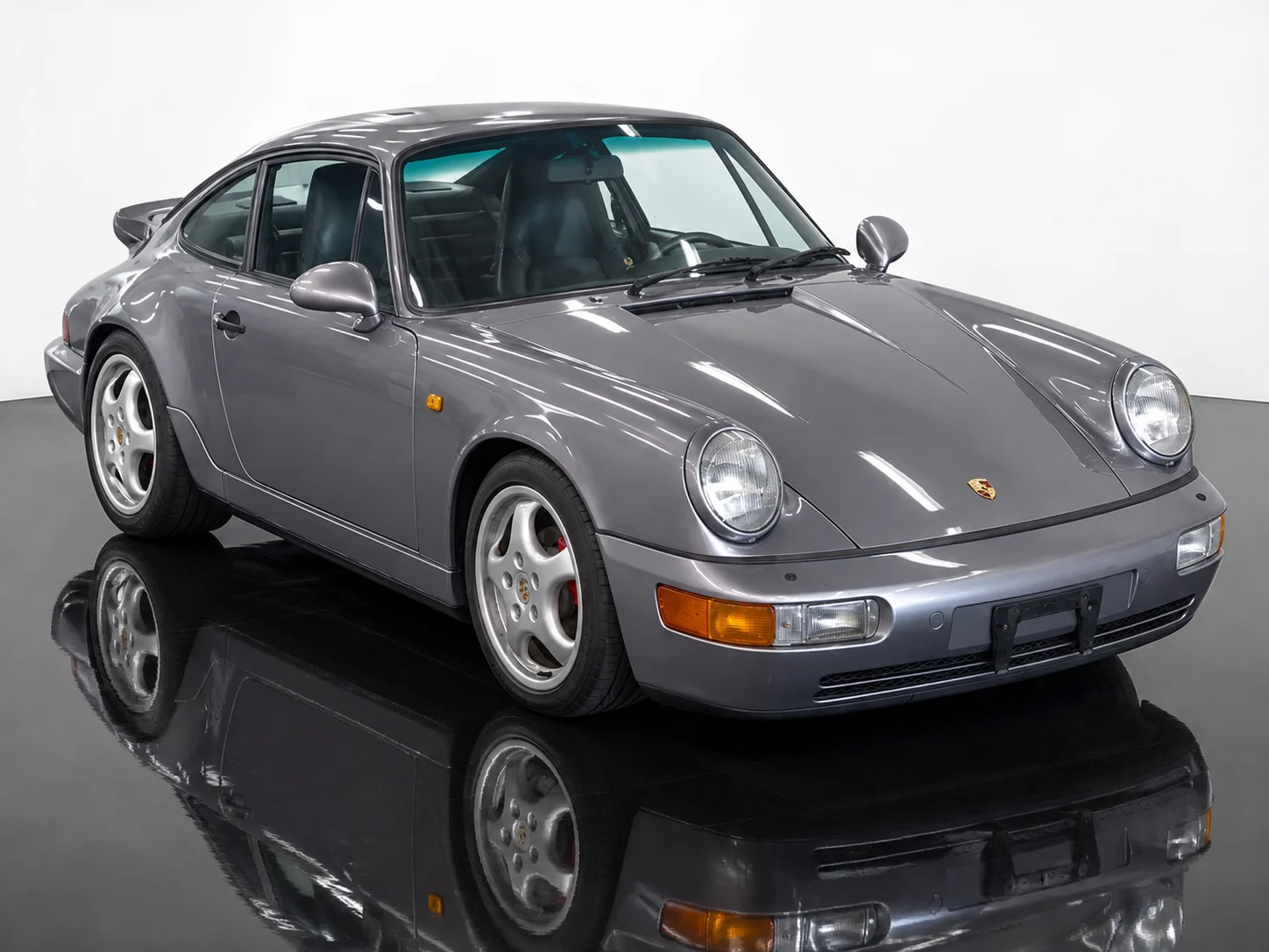 Porsche 911 1989, auction grade 3.5