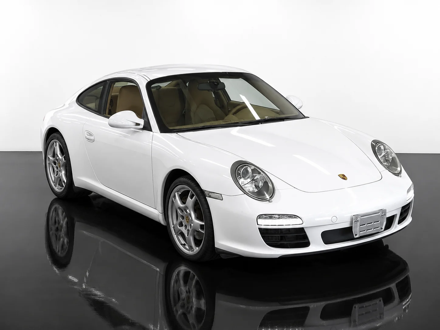 Porsche 911 2010, auction grade 4.5