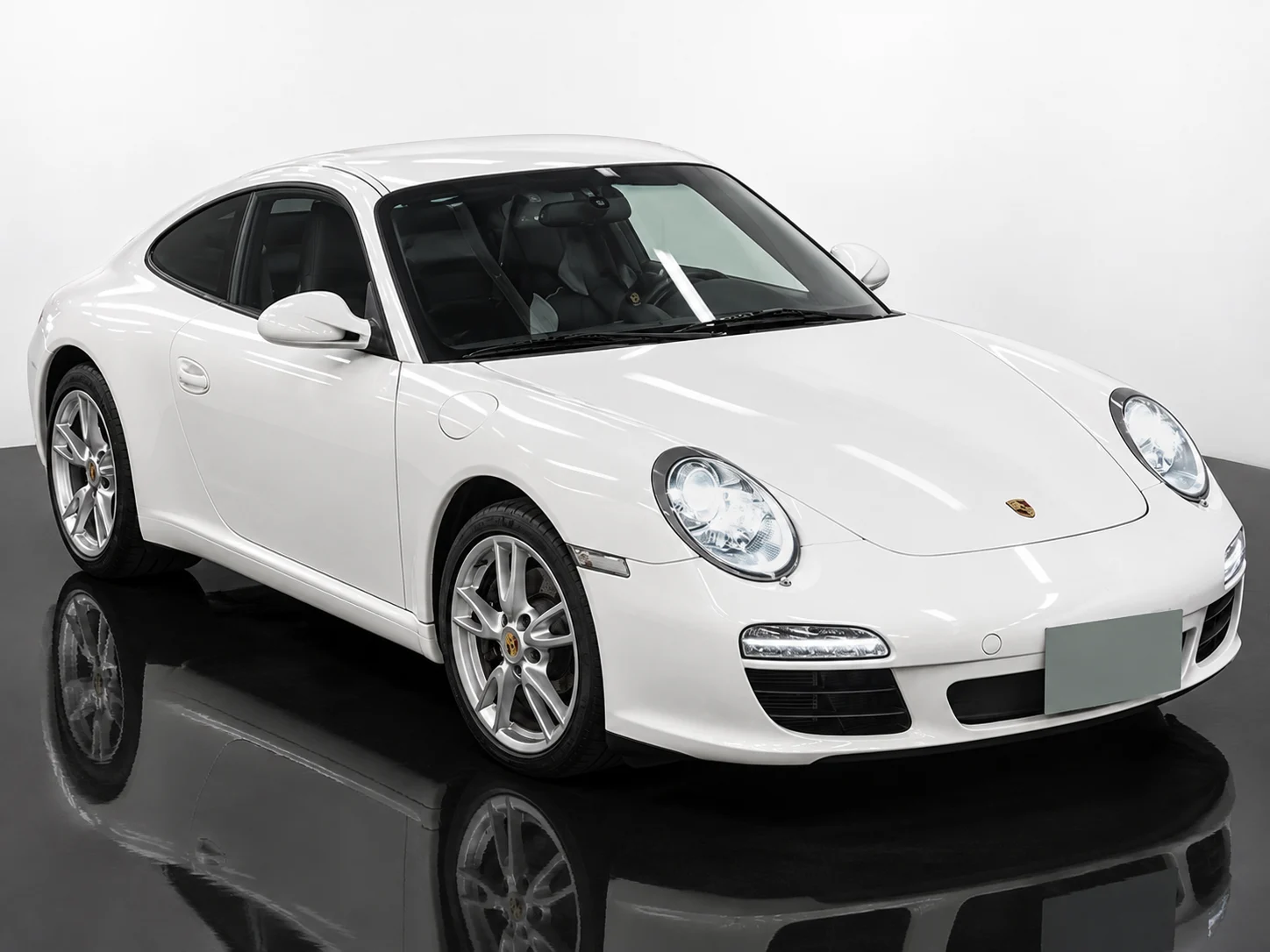Porsche 911 2010, auction grade 4.5