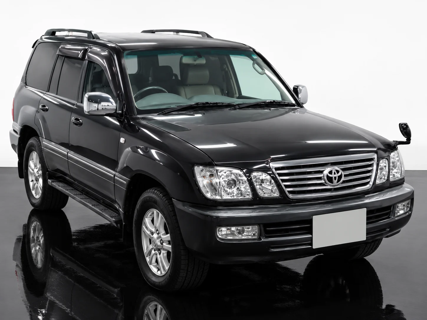 Toyota Land Cruiser 100 2007, auction grade 4