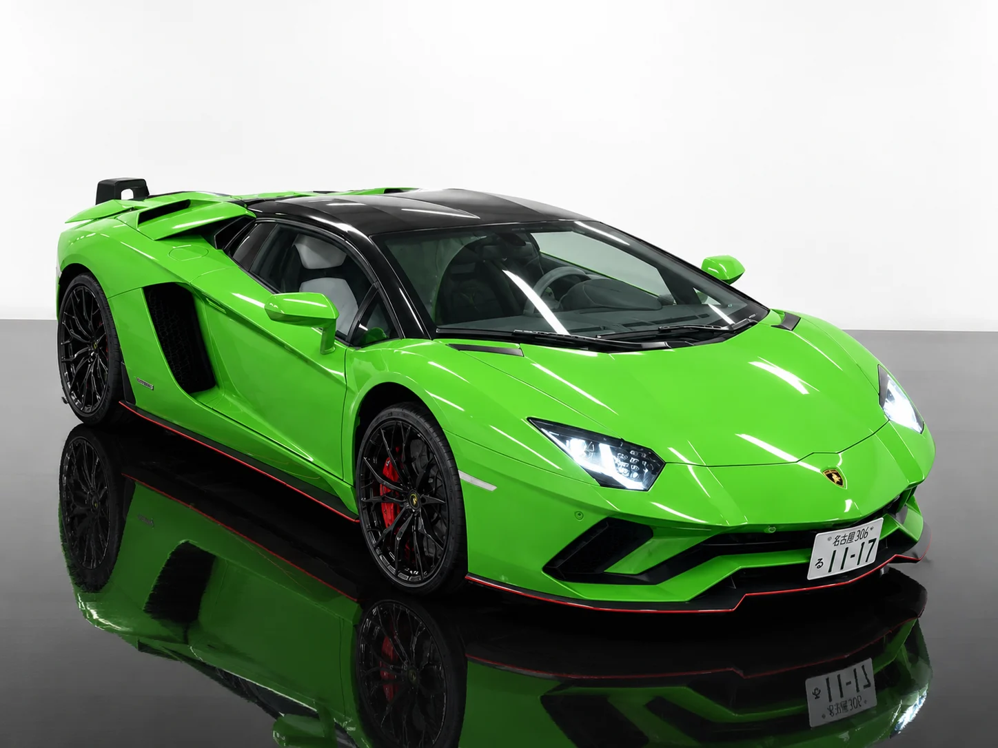 Lamborghini Aventador 2019, auction grade 5