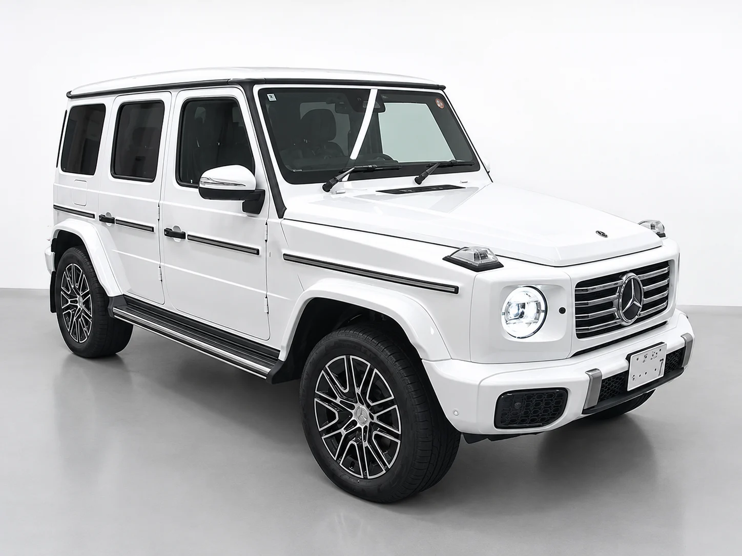 Mercedes-Benz G-Class 2024, auction grade 6